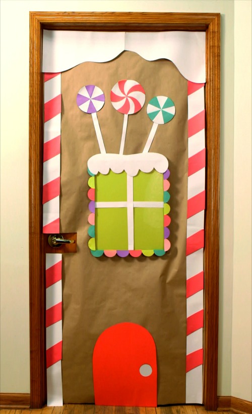 immagine porte natalizie