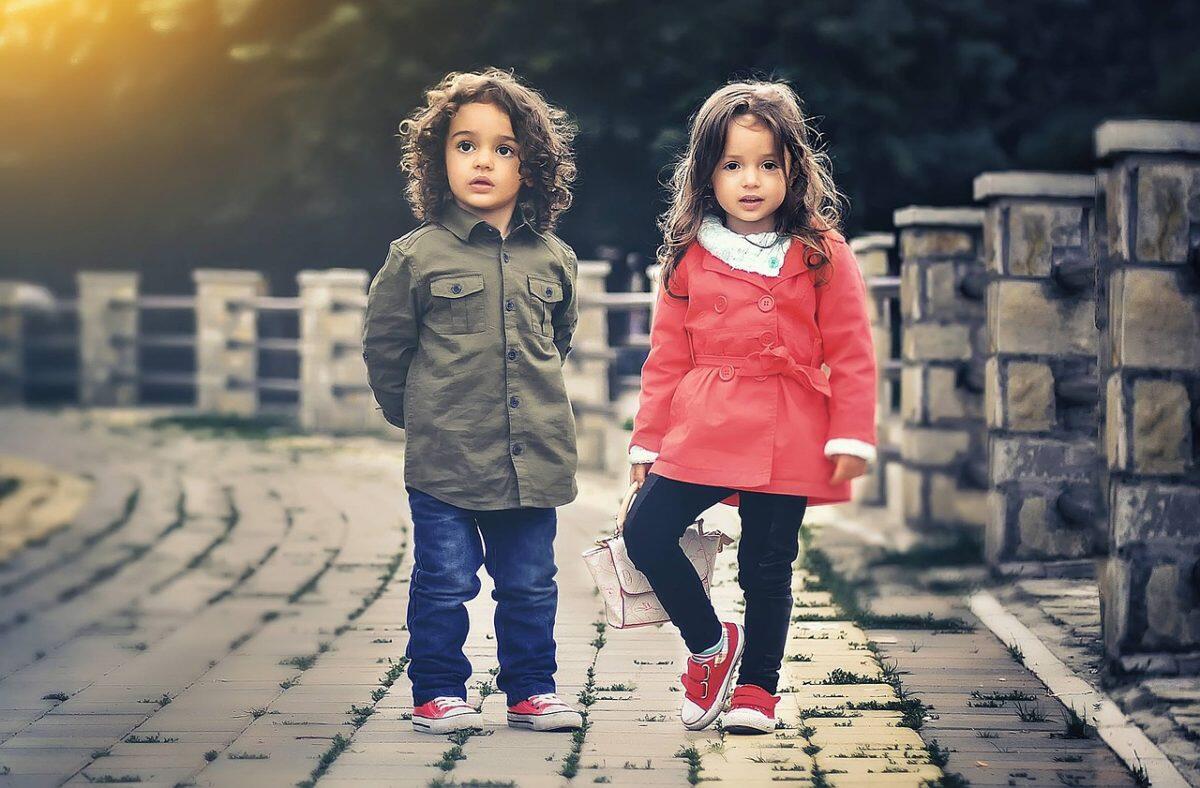 Consigli per risparmiare nell'acquisto di abbigliamento per bambini - 