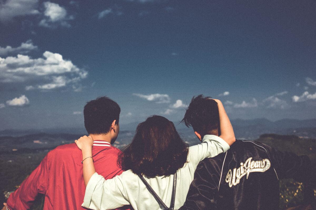 QUEL MOMENTO CRITICO CHIAMATO ADOLESCENZA: oggi dura fino ai 24 anni? - 