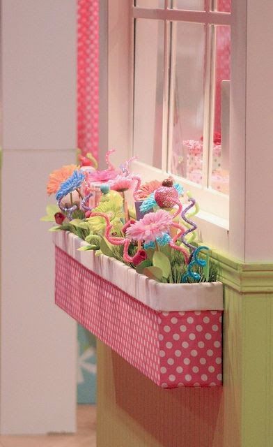 Idee per decorare le finestre delle vostre classi in primavera