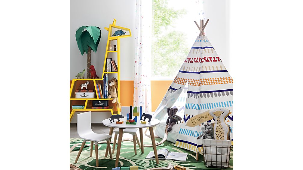 libreria bambini particolari a forma di giraffa