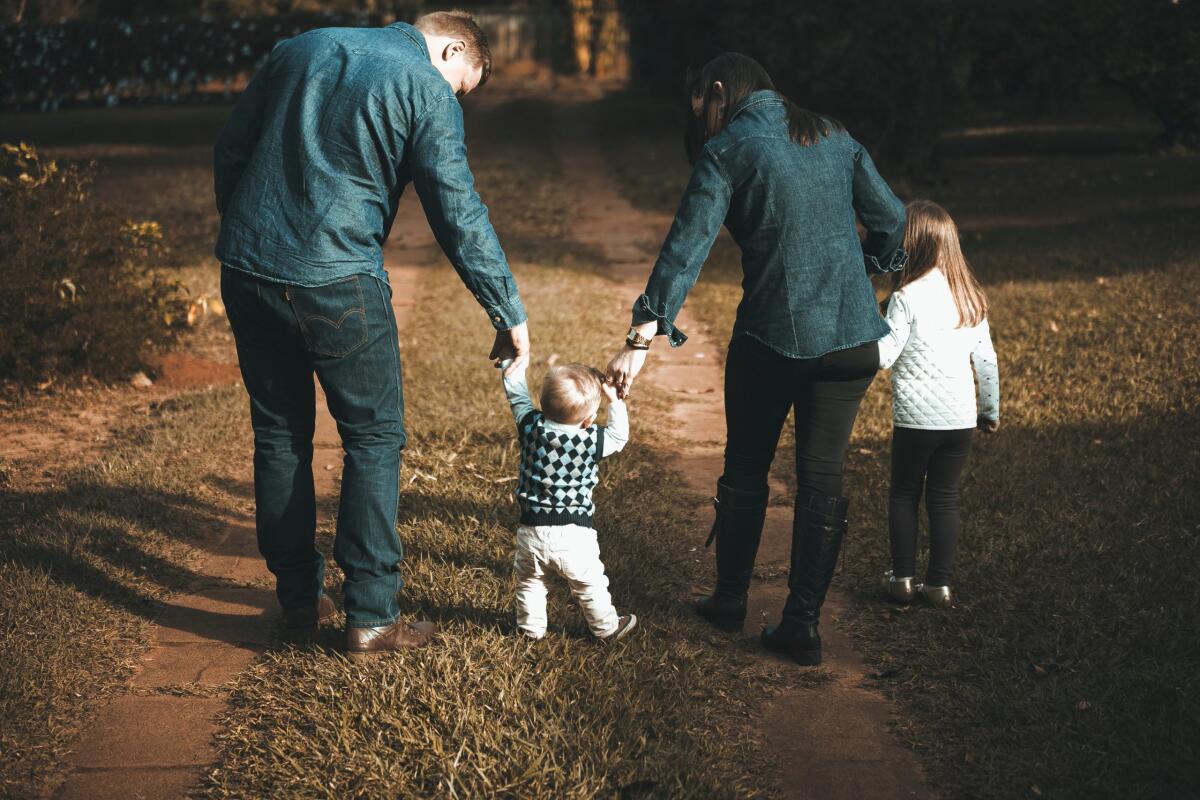 Quando e come calzare il bambino (scarpe primi passi) - 