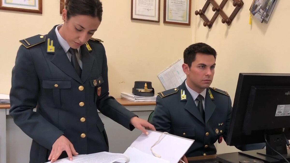 Emissione Fatture False: la Guardia di Finanza denuncia quattro persone - 