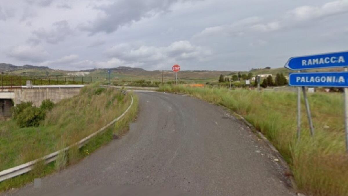 Incidente sulla ss 417: 2 veicoli coinvolti - 