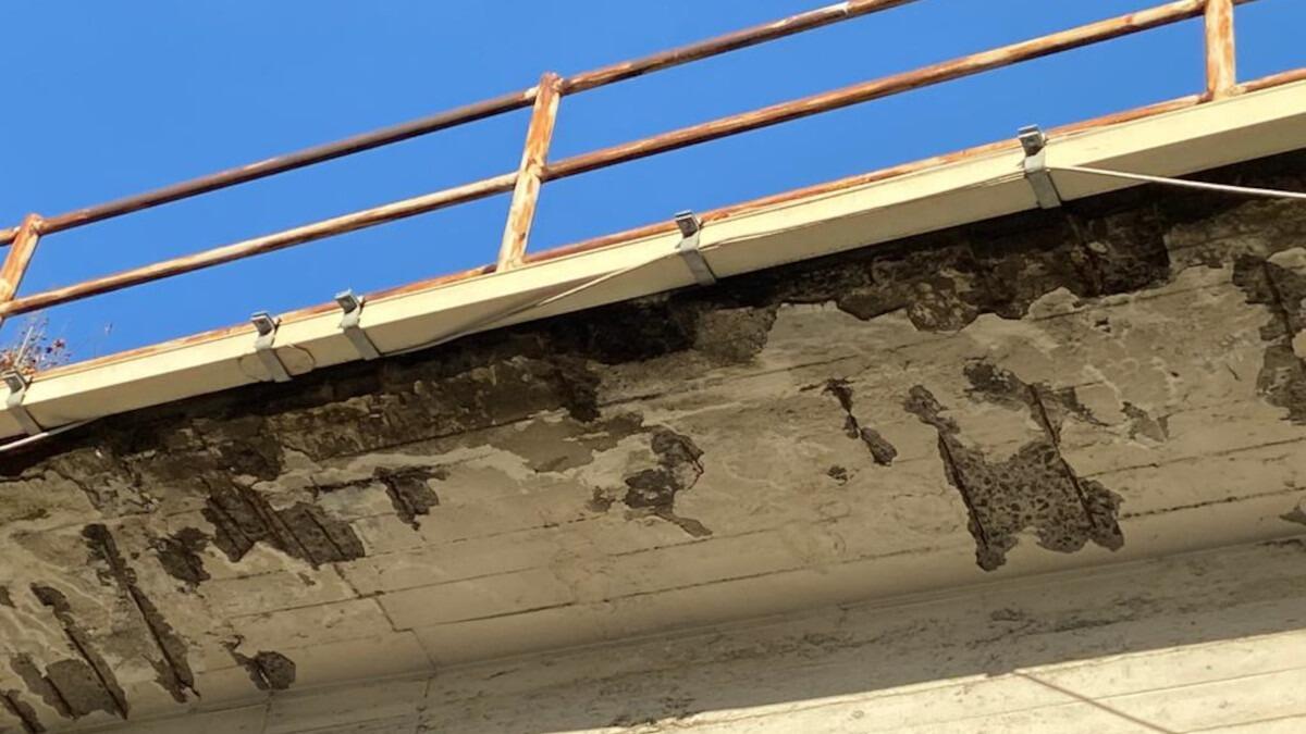 Sottopasso di via Passo Gravina, continuano i lavori di manutenzione. Ecco quando riaprirà - 