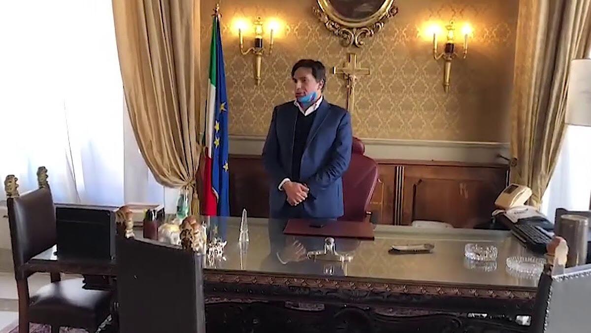 Reintegra di Salvo Pogliese: primo giorno a Palazzo degli elefanti - 