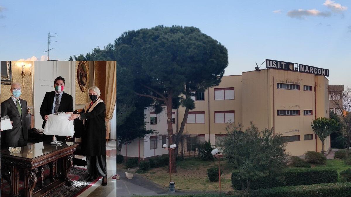 We love Sicily, un dono degli studenti della Lucia Mangano al Comune di Catania - 