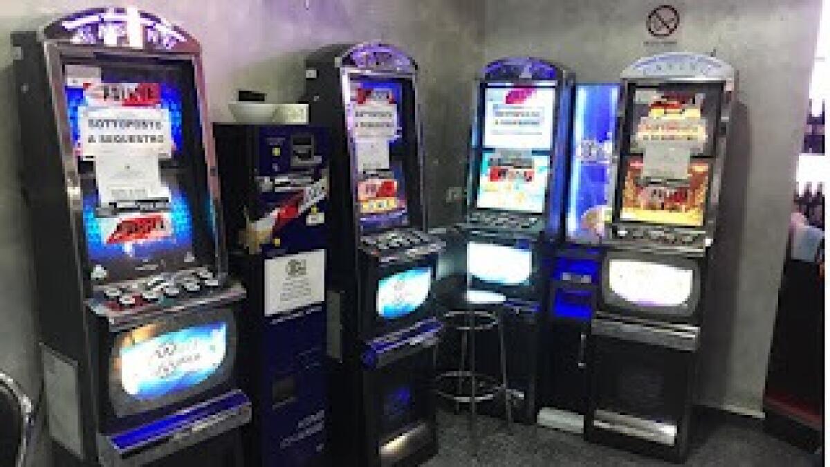 Scovata sala giochi abusiva in via Plebiscito: denunciato il titolare - 