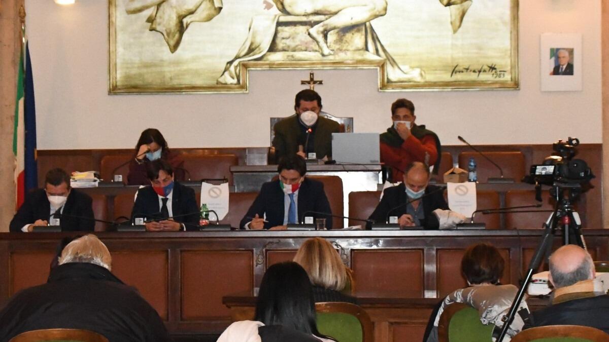 Catania, seduta straordinaria del Consiglio comunale per emergenza Covid - 