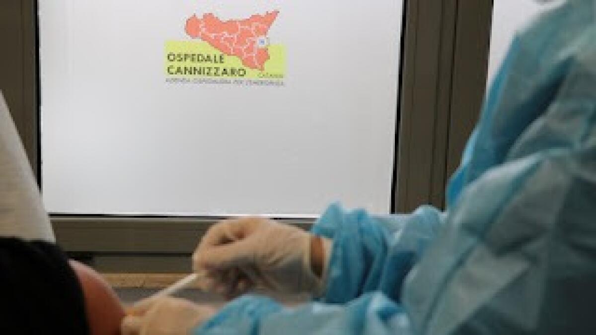 Vaccinazione anti-Covid Catania: via alle seconde dosi per gli operatori sanitari - 