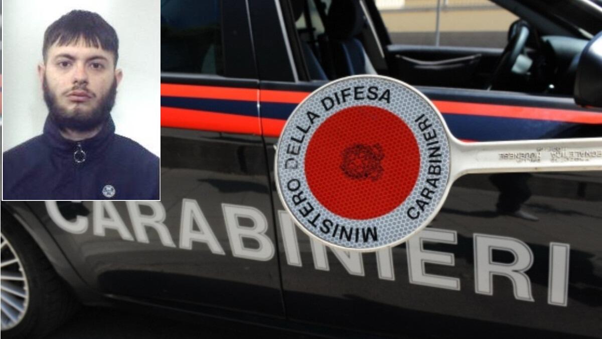 Paternò: ventitreenne riforniva di droga i giovani, stupito alla visita dei Carabinieri durante lo spaccio, arrestato - 