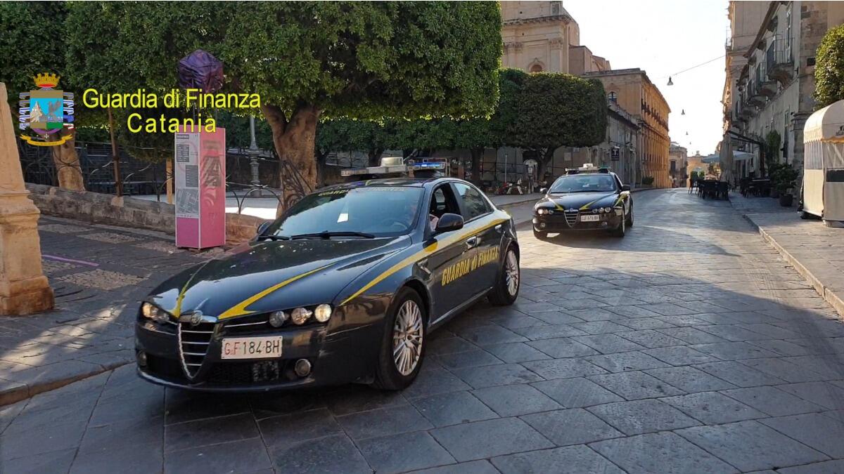 Presunto referente clan Trigila coinvolto in operazione GdF: indagate 5 persone trasferimento fraudolento di valori con la finalità d’eludere la normativa antimafia - 