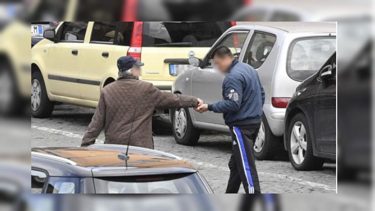 Ennesimo parcheggiatore abusivo pizzicato dalla Polizia attraverso la segnalazione dei cittadini sull’applicazione YouPol - 