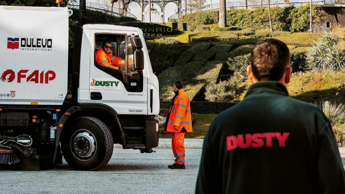Malviventi si spacciano per operatori ecologici. La denuncia di Dusty: "Invitiamo gli utenti a non aprire a nessuno" - 