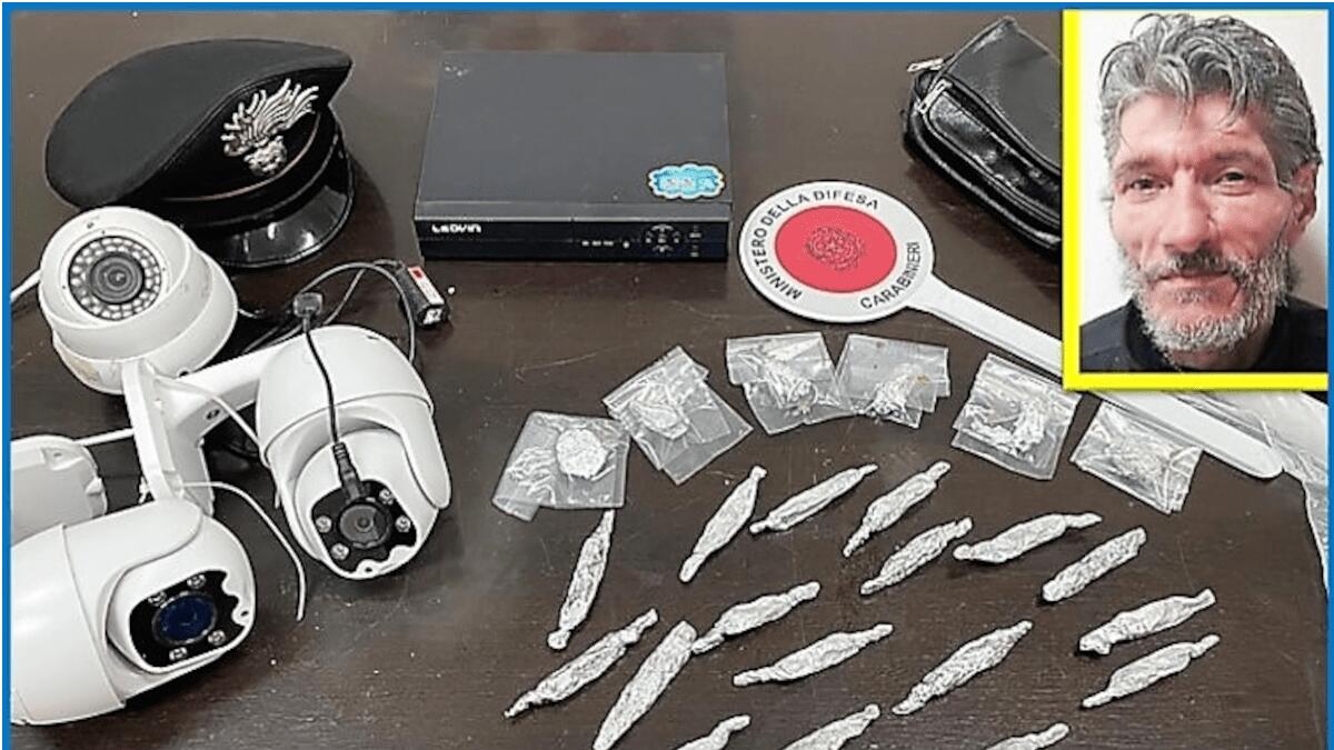 Paternò: spacciava in casa con le telecamere puntate sulla via Don Orione facendo insospettire i Carabinieri - 