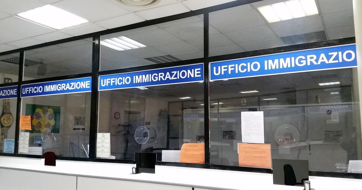 Senegalese va a rinnovare il permesso di soggiorno all’Ufficio Immigrazione con un ordine d’esecuzione per la carcerazione pendente - 