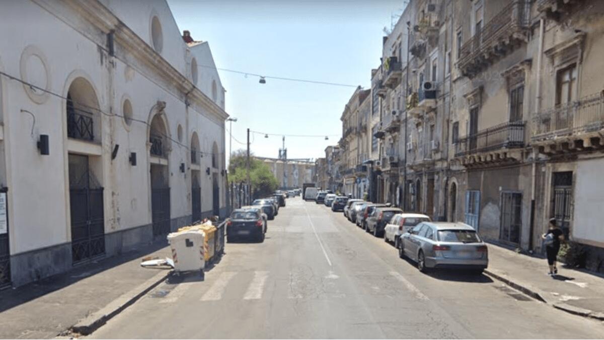 Passeggiava in centro città privo di documenti: è affiliato dei cursoti milanesi e deve espiare sei anni in carcere - 