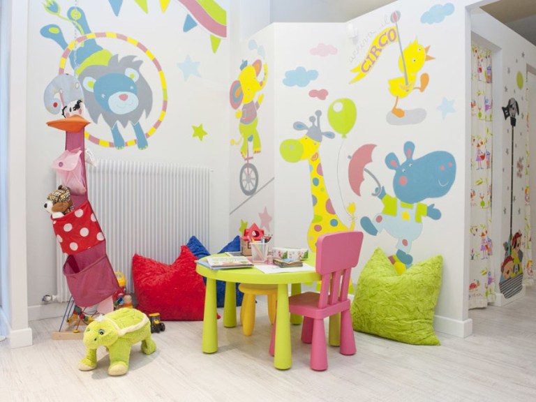 Poco spazio e tanta fantasia: organizzare l'area giochi dei bambini in casa