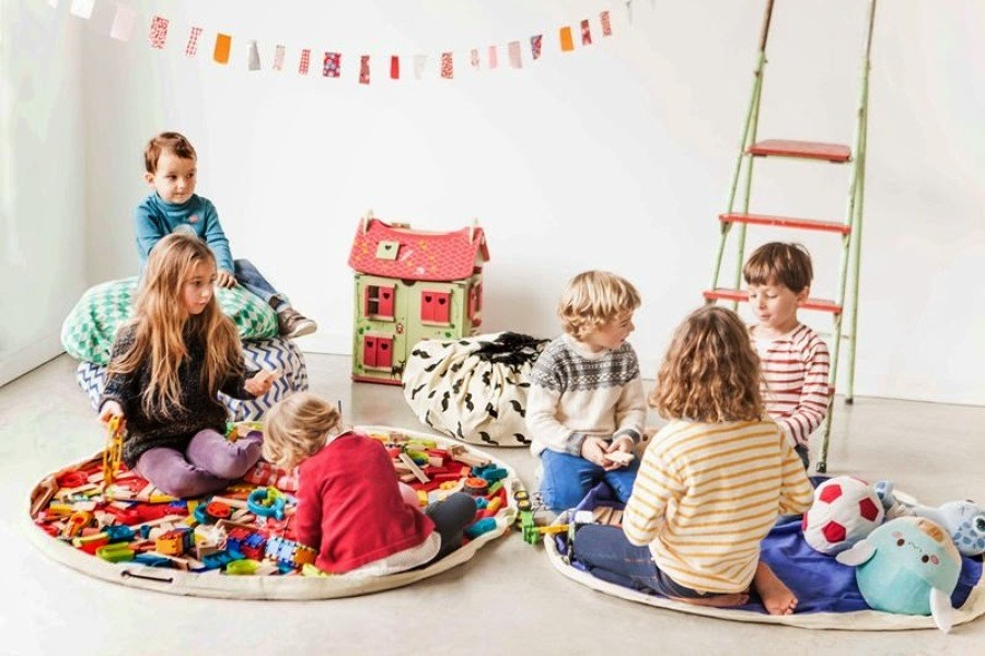 Poco spazio e tanta fantasia: organizzare l'area giochi dei bambini in casa