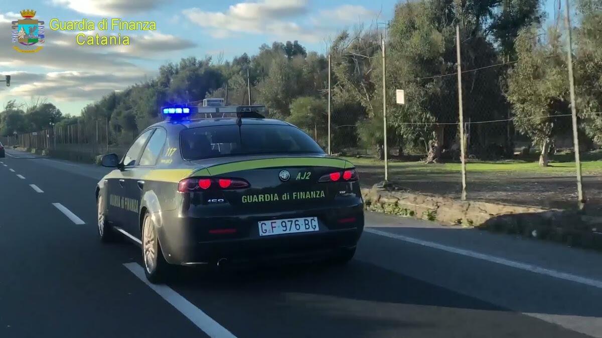 Operazione "Fast shipping", traffico di stupefacenti tra Italia e Stati Uniti: indagati anche 5 medici - 