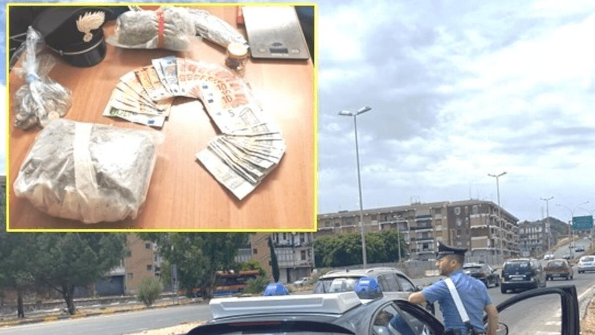 Tenta di nascondere il volto agli agenti, nella perquisizione consegna pochi grammi di marijuana ma in realtà ne ha oltre mezzo chilo - 