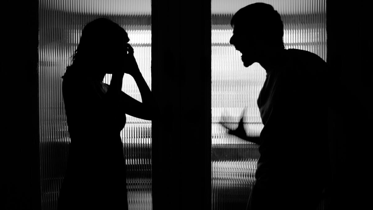Mascalucia: minaccia i familiari in casa pur avendo subito una misura cautelare d’avvicinamento: «Vi ammazzo a tutti sparandovi in testa!» - 