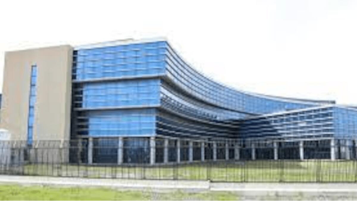 Il Comune rilascia a tempo record i permessi per il mega laboratorio di pannelli fotovoltaici (I DETTAGLI) - 