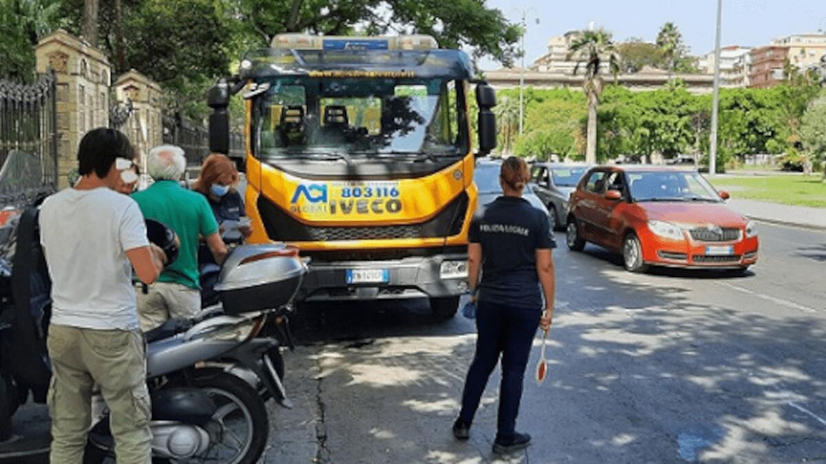La Polizia municipale ha elevato 180 verbali ad agosto tra piazza Roma e piazza Europa - 