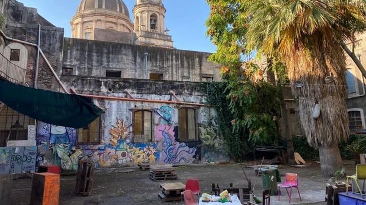 Sgombrato Centro Auro dopo anni di occupazione abusiva, via al progetto di ristrutturazione - 