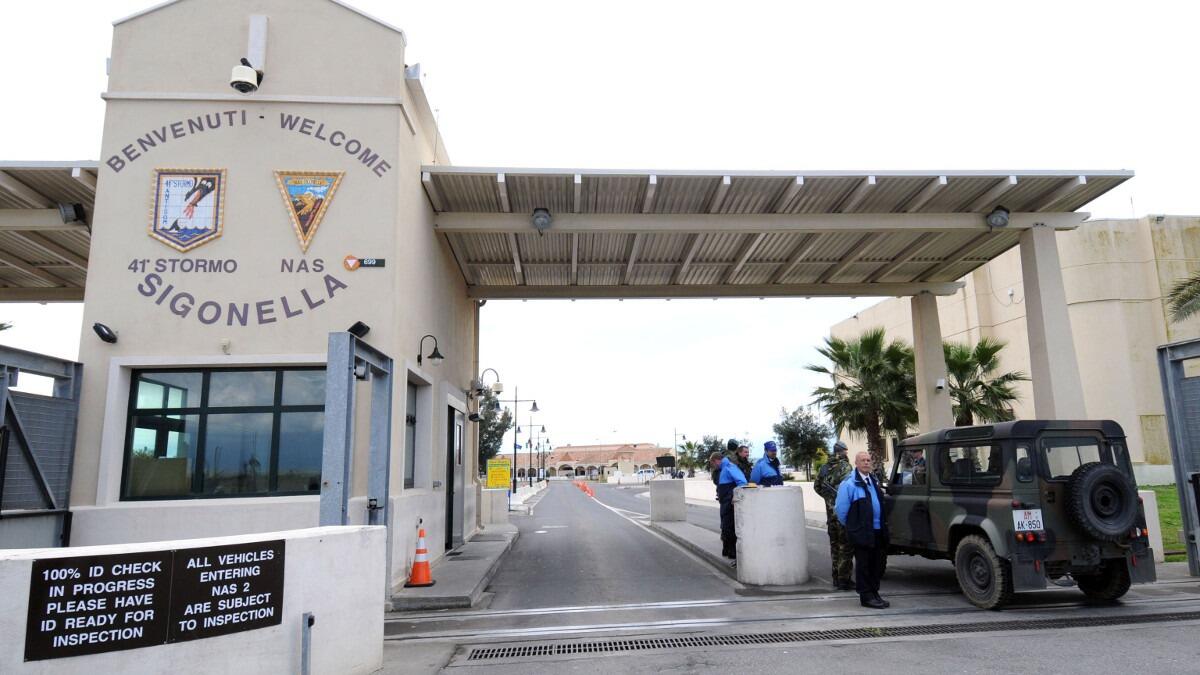 Obbligo Green Pass, per la prima volta si protesta anche a Sigonella - 
