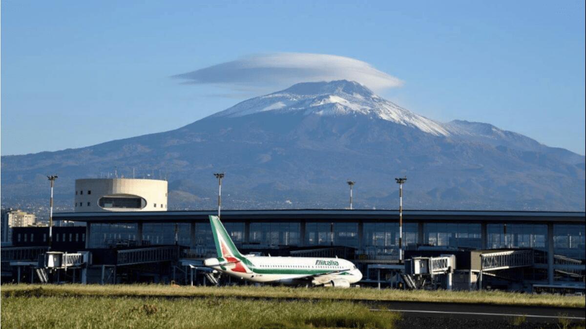 Alitalia cede il posto a ITA Airways: saluto e racconto del primo volo atterrato all’aeroporto di Catania - 