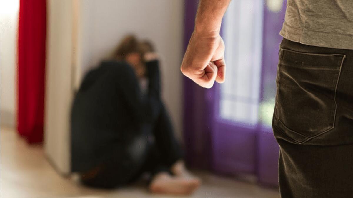 Tossicodipendente in libertà vigilata aggredisce madre: già denunciato nel 2015 e 2017 (I FATTI) - 
