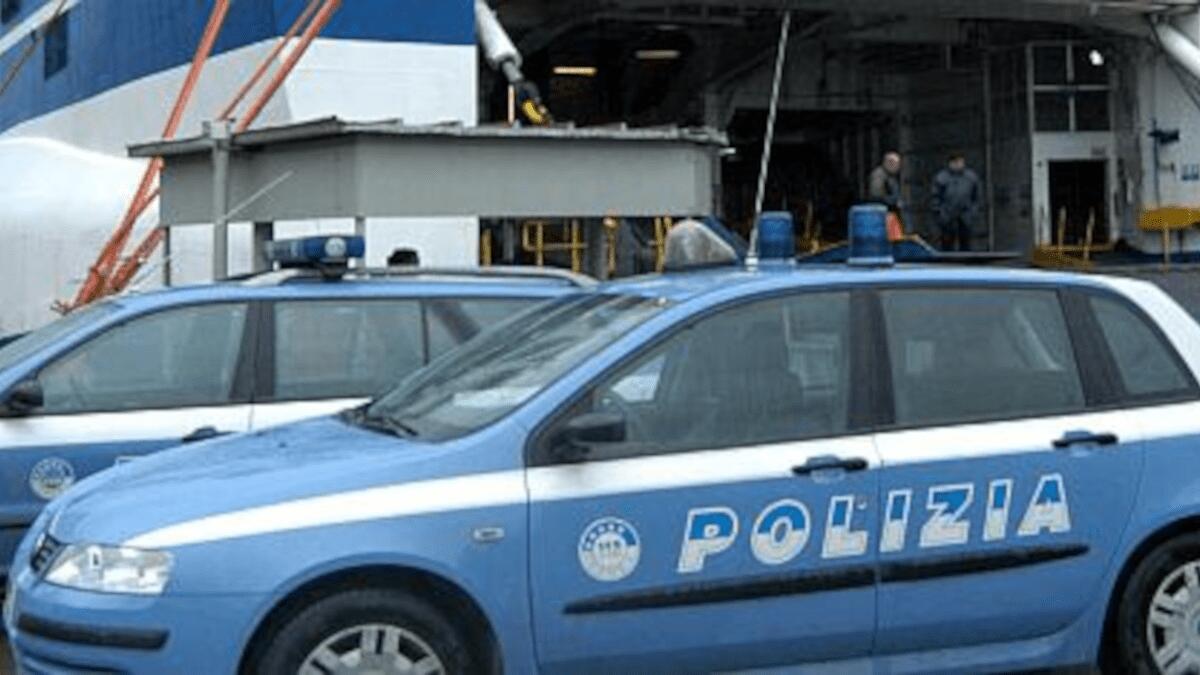 Usavano l'identità di un pubblico ufficiale per truffe online: agenti catanesi li scoprono (I DETTAGLI) - 
