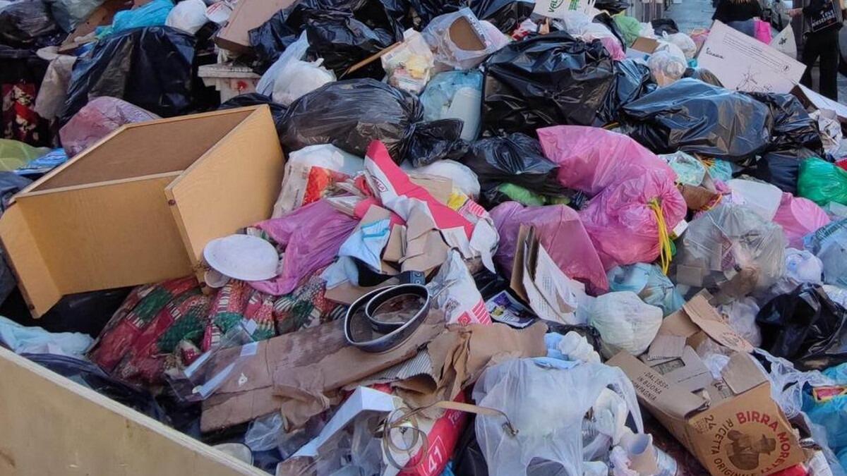 Ancora micro-discariche a San Giovanni Galermo: intanto procede la raccolta porta a porta - 