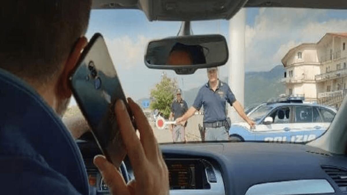 Troppi smartphone durante la guida: scatta il modulo operativo “Trinacria” - 