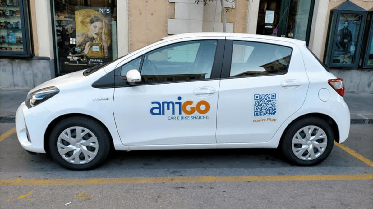 AmiGo segnala auto fuori zona tra Librino e San Cristoforo: rubata da ragazzini per farsi un giro - 