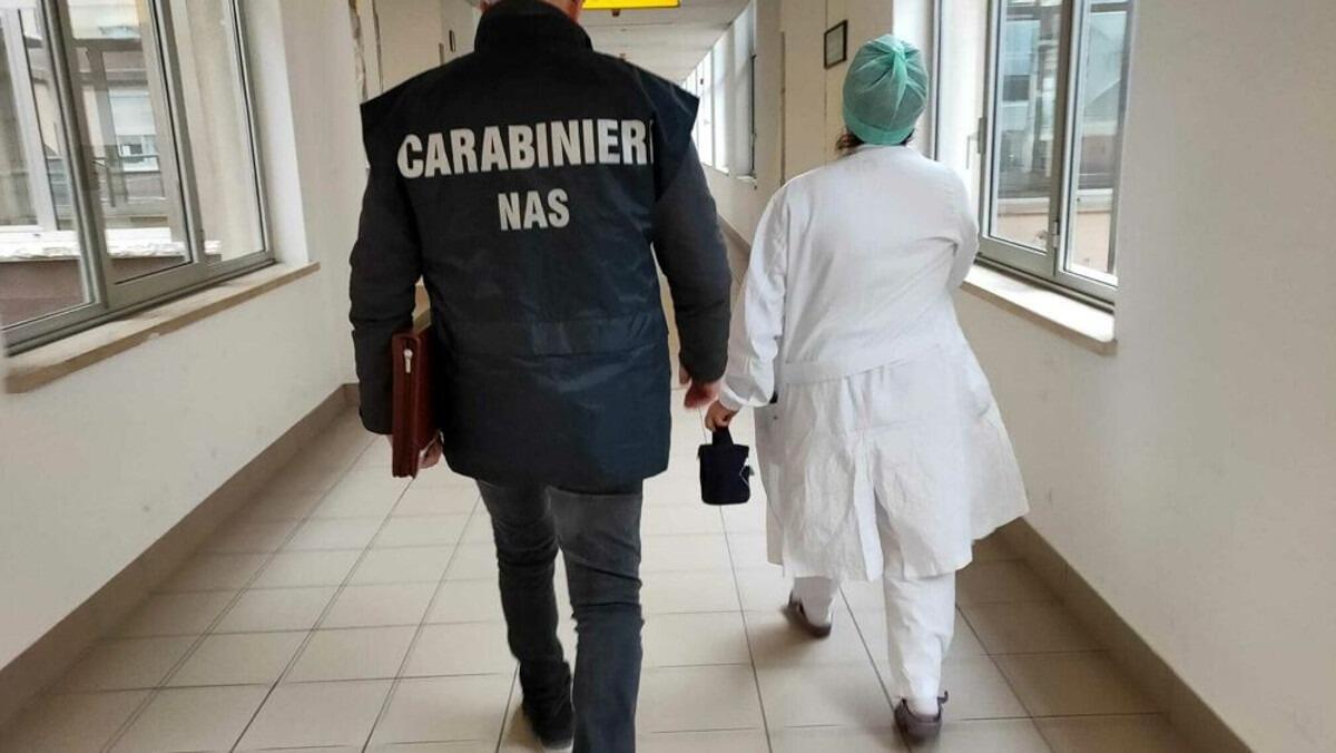 Covid-19, Sanzionato medico di Oncologia senza vaccinazione - 