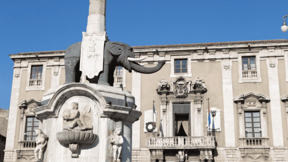 Seduta di fine anno per il Consiglio comunale: diversi i punti da esaminare e particolare attenzione al Covid - 