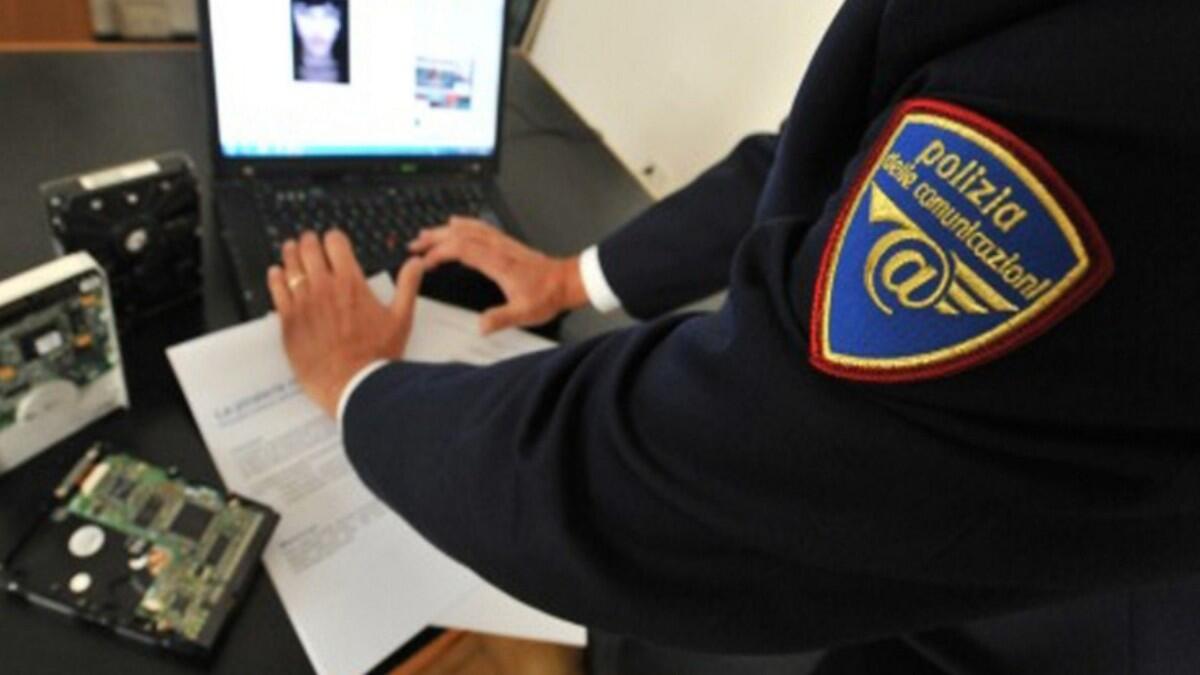 Bambina di nove anni adescata online da ventisettenne: madre si accorge tardi dei “giochi erotici” - 