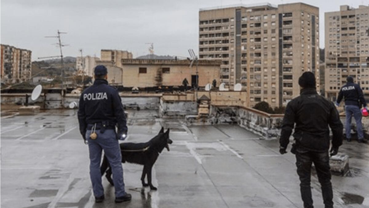 Pluripregiudicato agli arresti domiciliari trovato in giro a “lavorare” (I DETTAGLI) - 