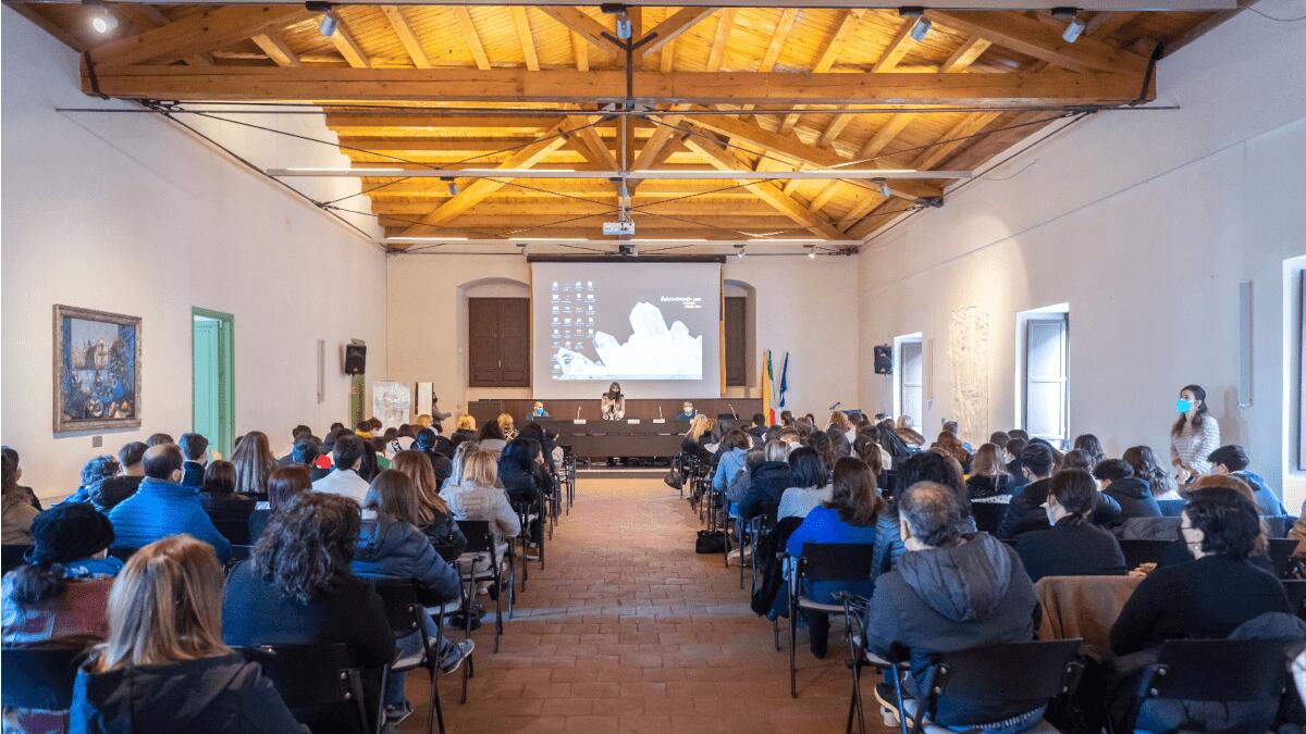 Festa della donna: convegno e rappresentazione teatrale omaggiando le madri ucraine - 