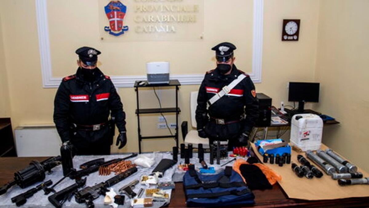 Grosso arsenale sequestrato dai Carabinieri al gruppo Nizza (I DETTAGLI) - 