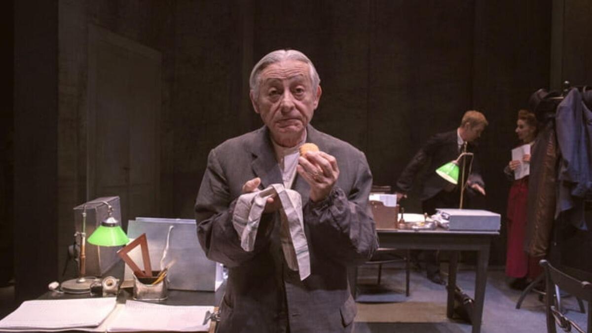 Leo Gullotta ritorna a Catania e mette in scena la sua idea di anticonformismo - 
