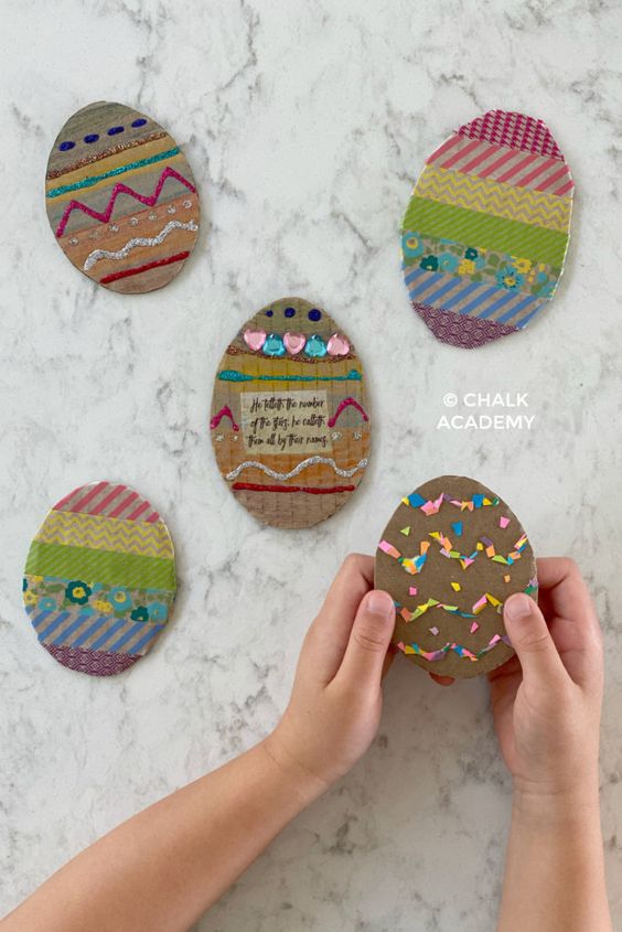 pasqua lavoretto uova con materiale riciclato