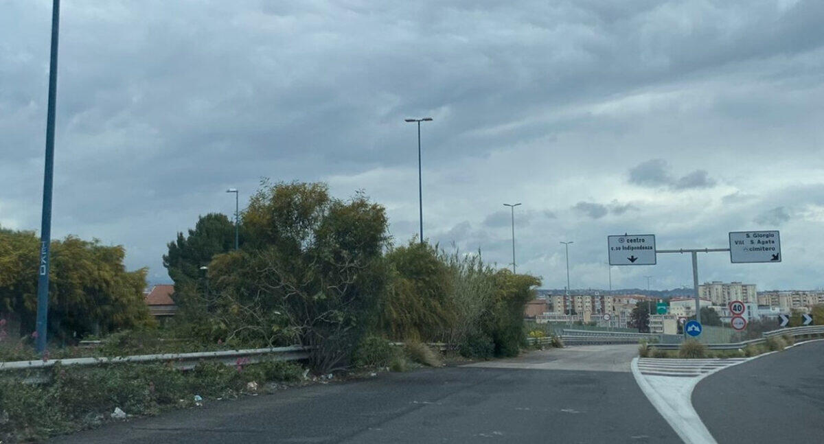 L'Asse Attrezzato di Catania a rischio incendi: la denuncia del Comitato Romolo Murri - 