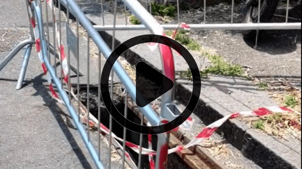 Dopo le auto, a Catania sembrerebbe divenire di tendenza il furto di caditoie e tombini (VIDEO) - 