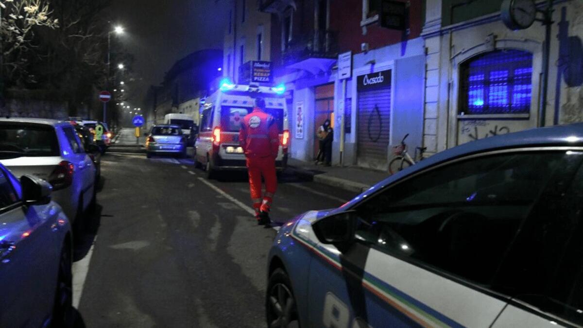 Tenta di far da paciere tra gruppo di ragazzi e viene accoltellato alle spalle: chiusa discoteca del fatto - 