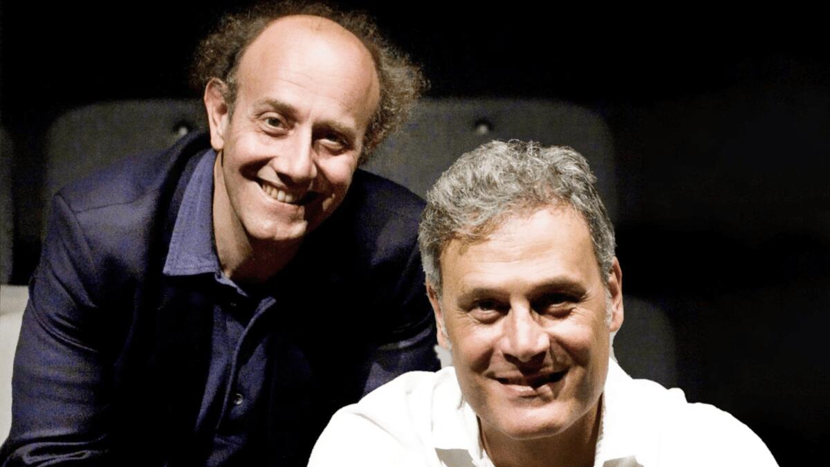 Ale e Franz nel catanese: spettacolo del duo comico all’Adrano Summer Festival - 