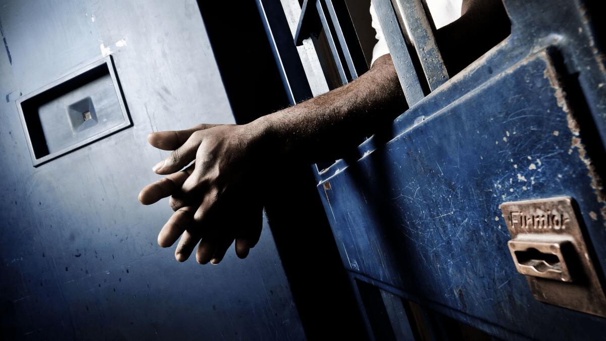 Dopo quattro rapine-“fermo” aggravate il Gip lo incarcera: notato per il modus operandi e non solo - 