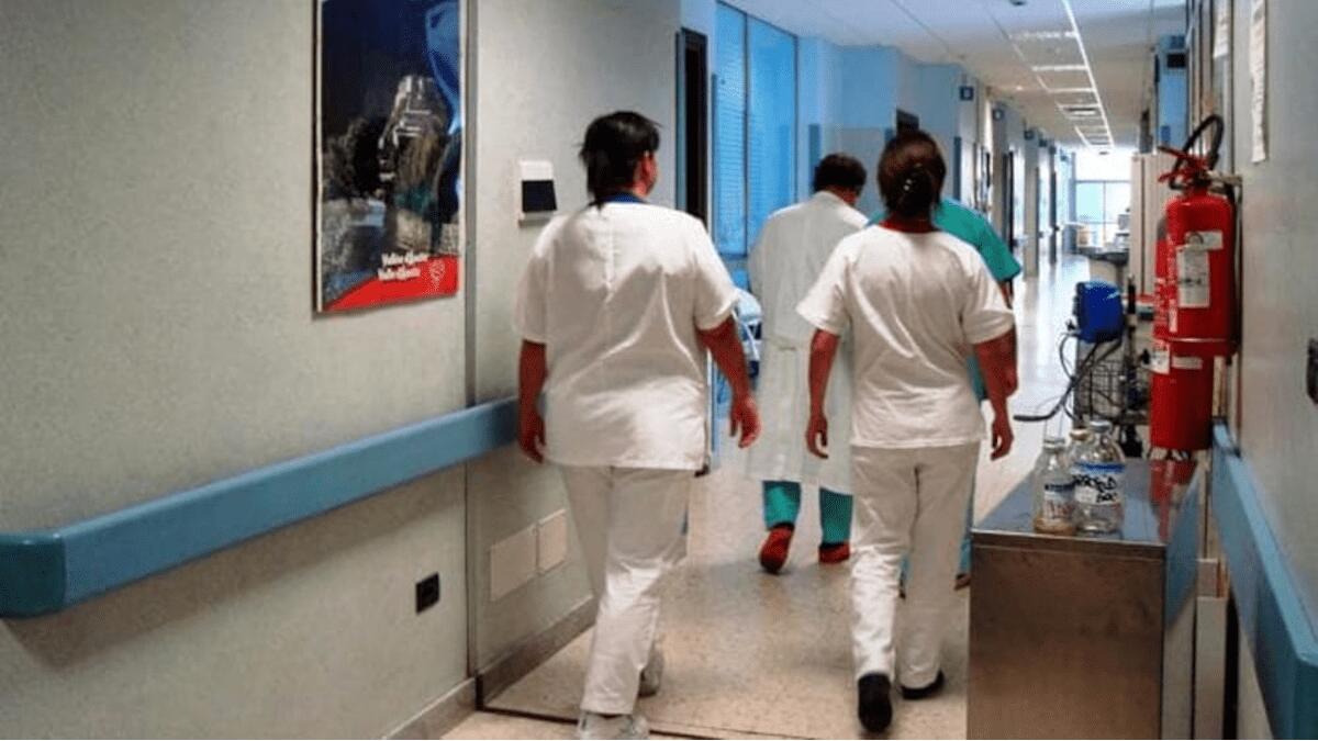 Infermiere accusato dell’omicidio di due pazienti: ospedale lo sospende dal servizio (I DETTAGLI) - 
